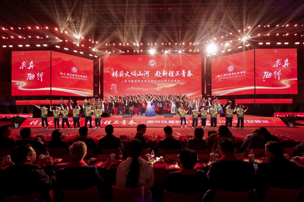 大合唱《明天会更好》.jpg
